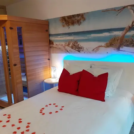 Le Bijou Avec Jacuzzi Et Sauna Privatif Terrasse Plein Sud Clim Parking Privatif * Bandol