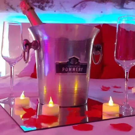 Le Bijou Avec Jacuzzi Et Sauna Privatif Terrasse Plein Sud Clim Parking Privatif Apartament *