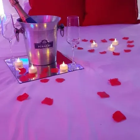 Le Bijou Avec Jacuzzi Et Sauna Privatif Terrasse Plein Sud Clim Parking Privatif